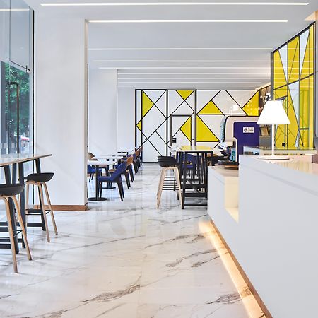 Holiday Inn Express Singapore Serangoon By Ihg Экстерьер фото