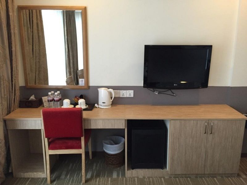 Holiday Inn Express Singapore Serangoon By Ihg Экстерьер фото