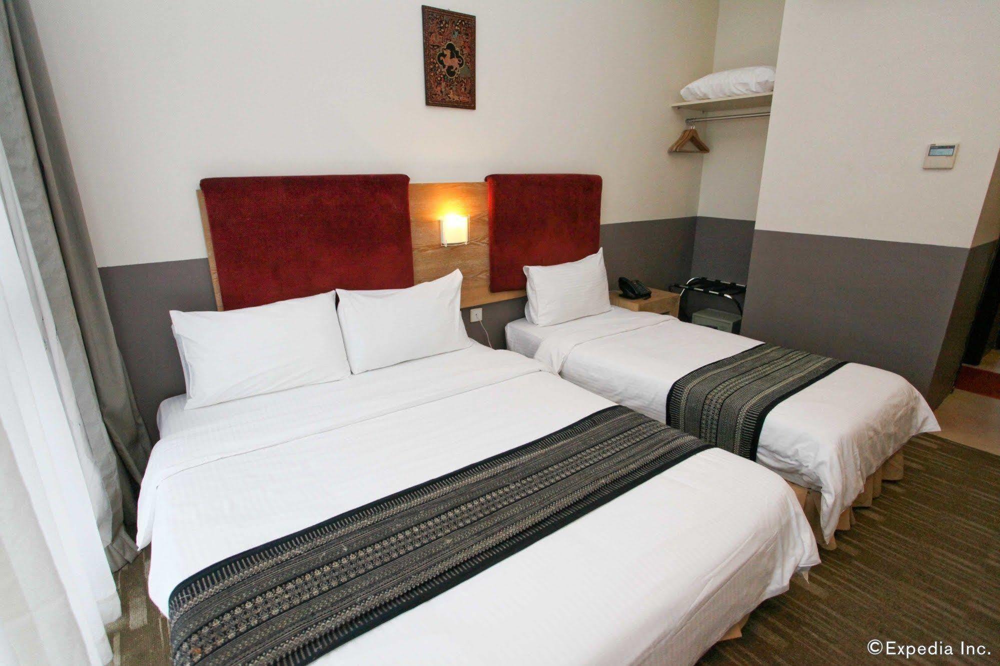 Holiday Inn Express Singapore Serangoon By Ihg Экстерьер фото
